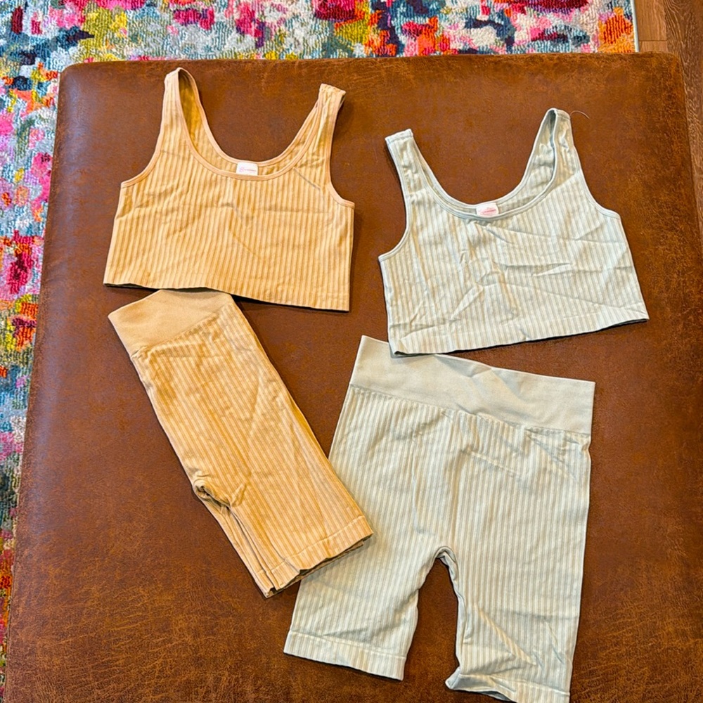 NOBO medium workout sets light seafoam & tan